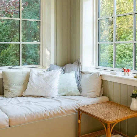 Stylish And Charming Oasis In North Zealand Vejby